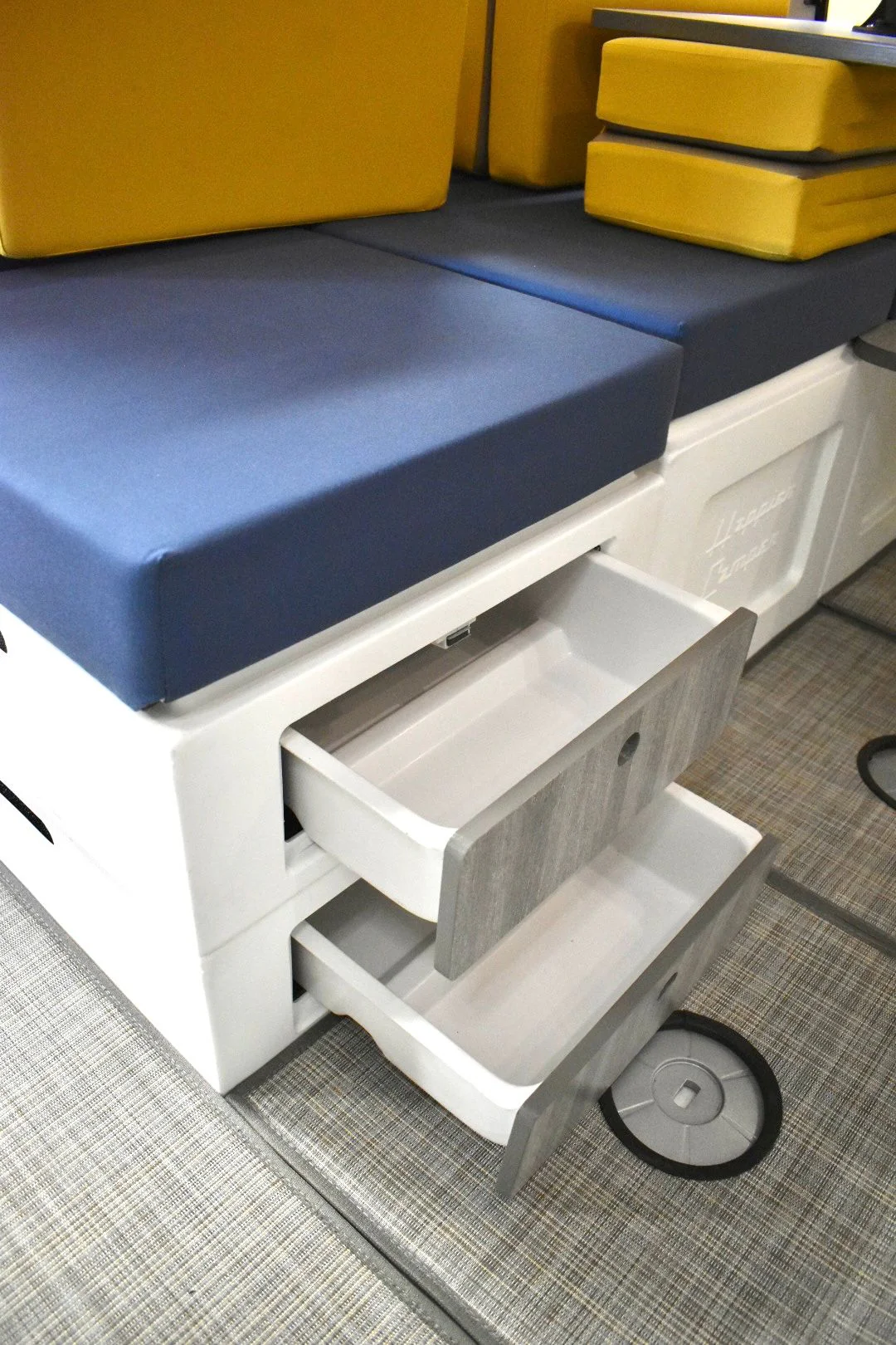 Adaptiv® Set of Half Cubes - Image 7